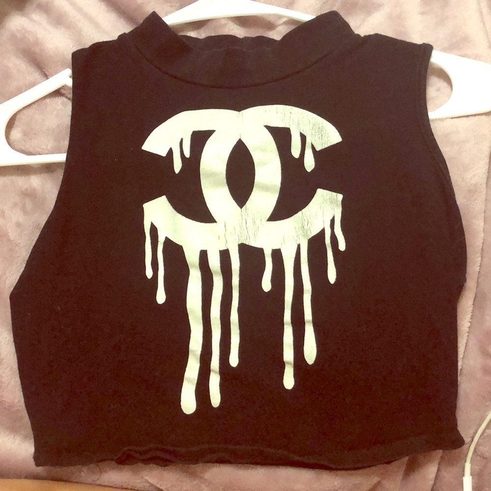 Chanel crop top